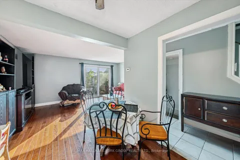 31 Jacobs Square, ON L6S 2M5