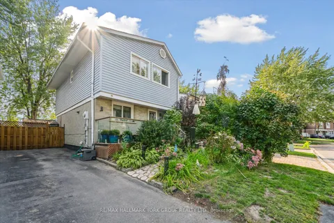 31 Jacobs Square, ON L6S 2M5