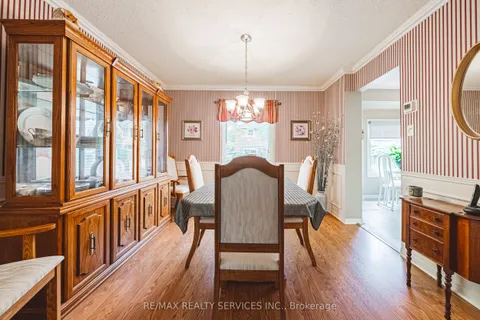 17 Cox Crescent, ON L6X 3G8