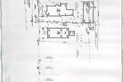 33 Beverley Street, ON L4T 1E9