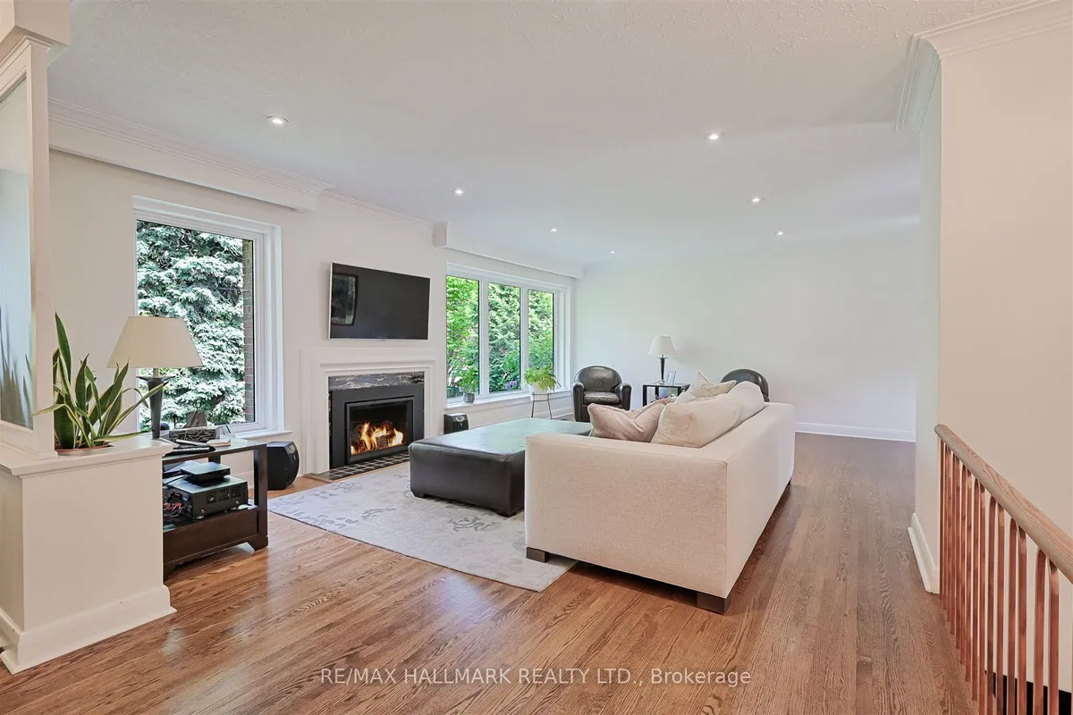 1616 Islington Avenue, ON M9A 3M6