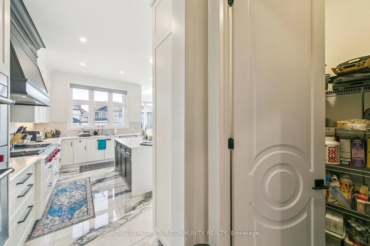 2401 Irene Crescent, ON L6M 5M5