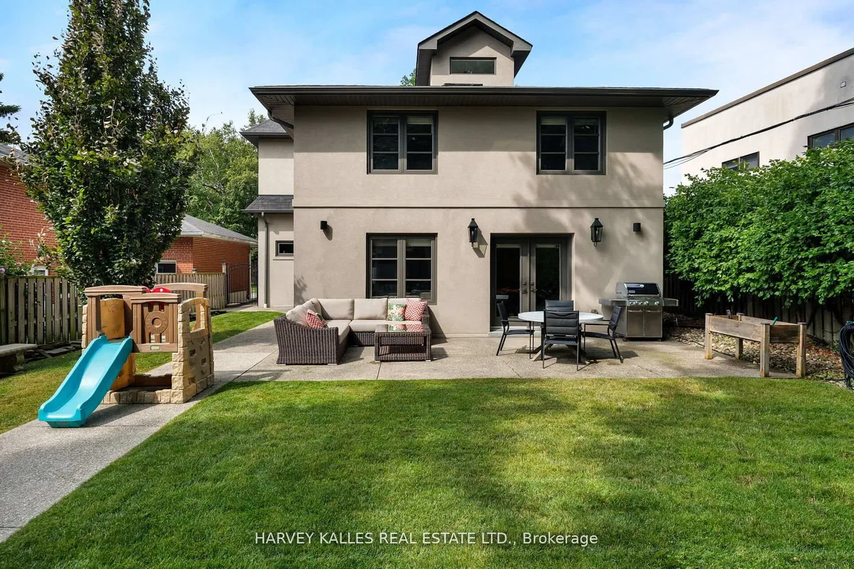 38 Westmount Park Road, ON M9P 1R6