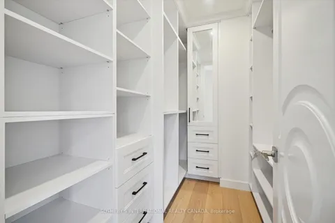 452 Rothesay Place, ON L7N 1N5