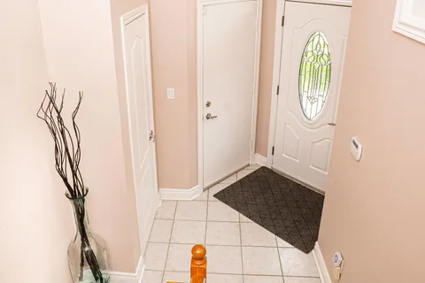 44 Edgar Road, ON L7E 2J9