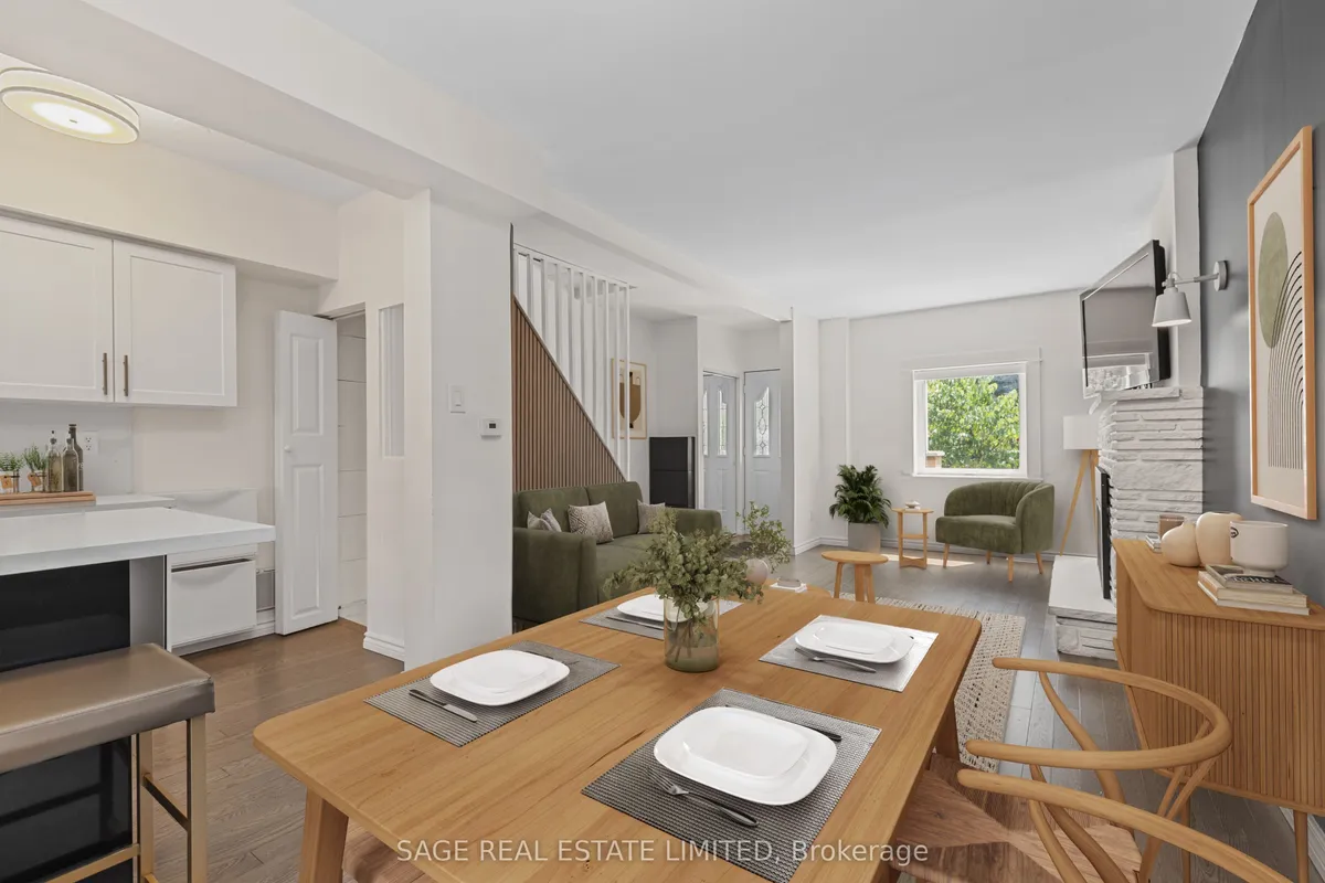 24 Morland Road, ON M6S 2M8