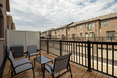 1359 William Halton Parkway, ON L6H 7B3