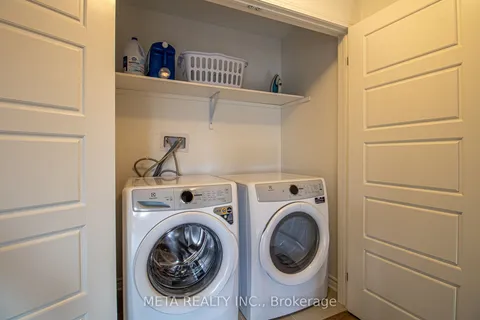 1359 William Halton Parkway, ON L6H 7B3