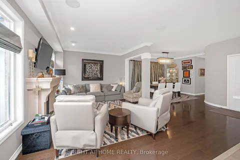 4789 Thomas Alton Boulevard, ON L7M 0K4