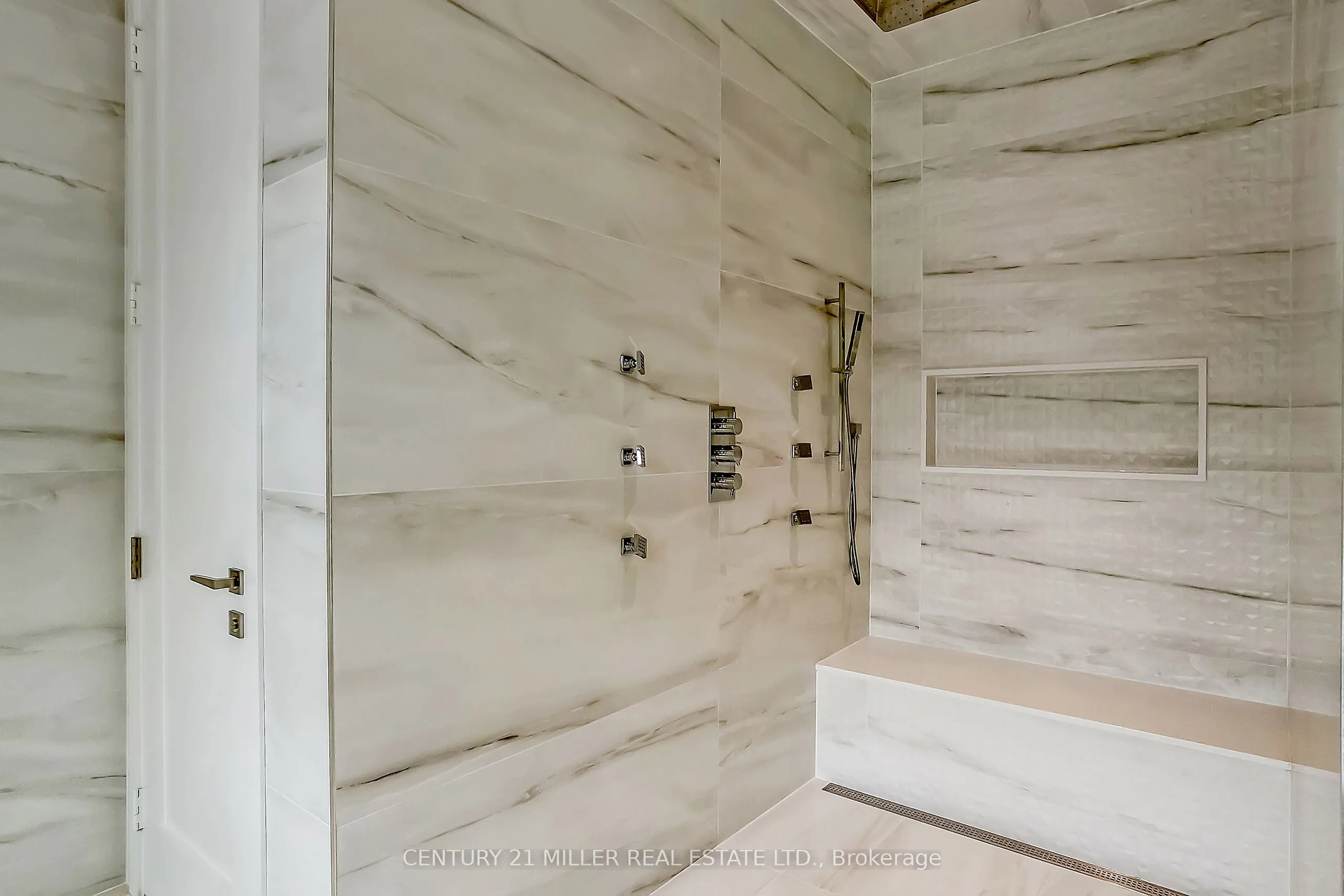 421 Chartwell Road, ON L6J 4A4