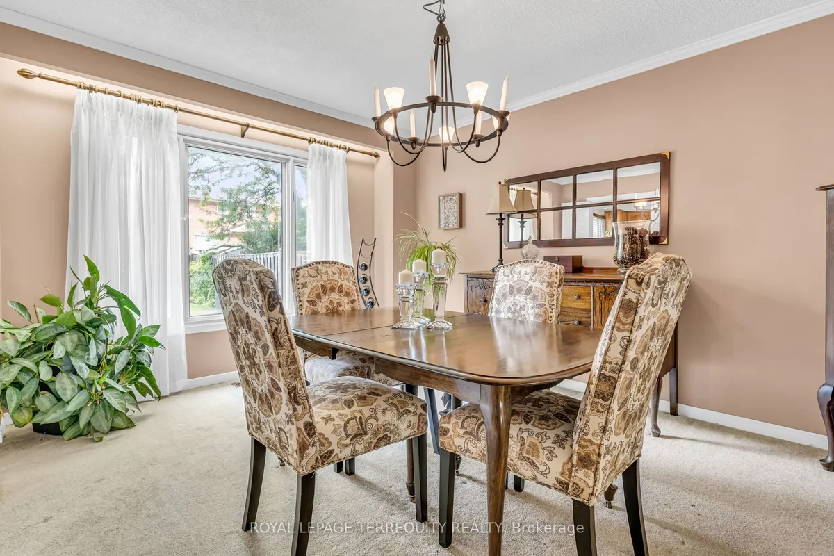 3521 Pinesmoke Crescent, ON L4Y 3L4