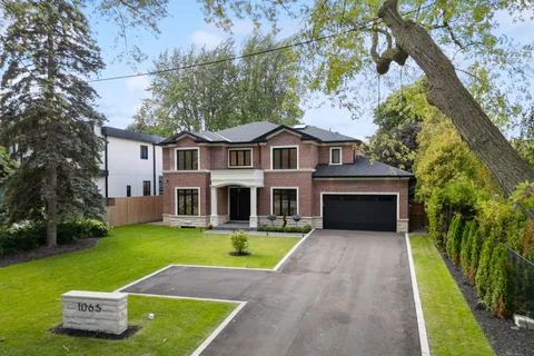 1065 Rebecca Street, ON L6L 1Y6