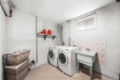 2602 Mason Heights, ON L5B 2S2