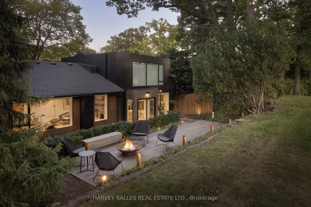 30 Edenbrook Hill, ON M9A 3Z6