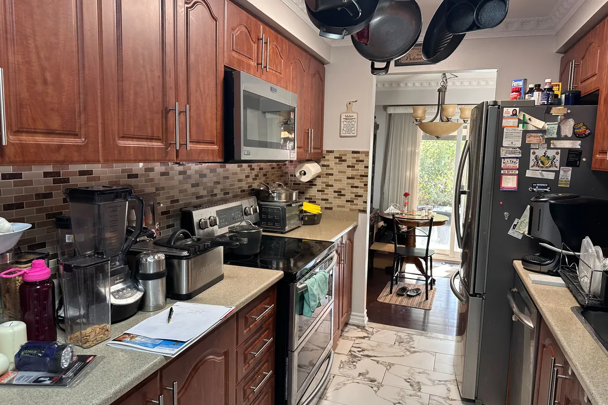 247 Royal Salisbury Way, ON L6V 3G4