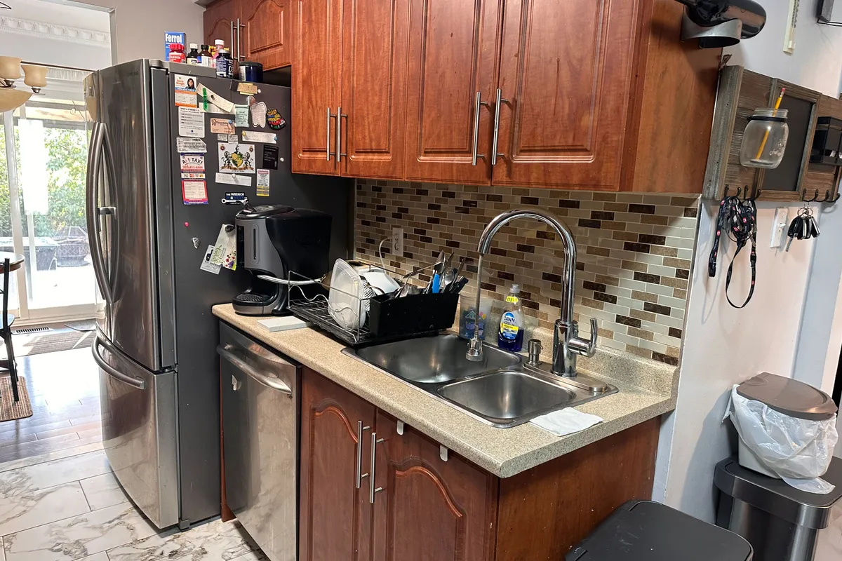 247 Royal Salisbury Way, ON L6V 3G4