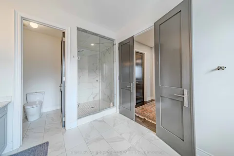 3096 Daniel Way, ON L6H 0V1