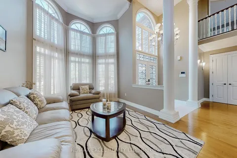 5368 Vail Court, ON L5M 6G9