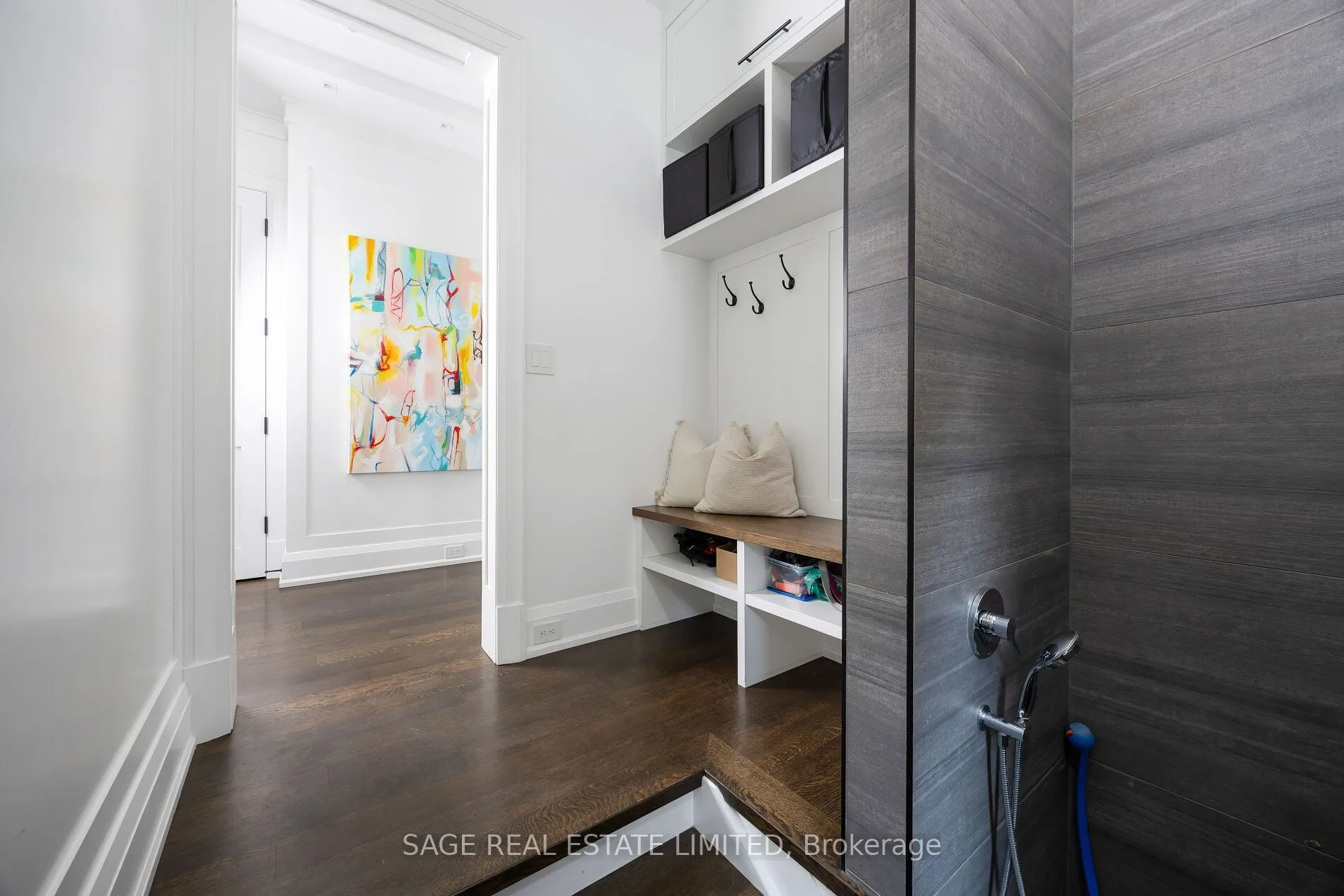 55 Strath Avenue, ON M8X 1R4