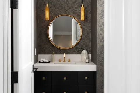 55 Strath Avenue, ON M8X 1R4