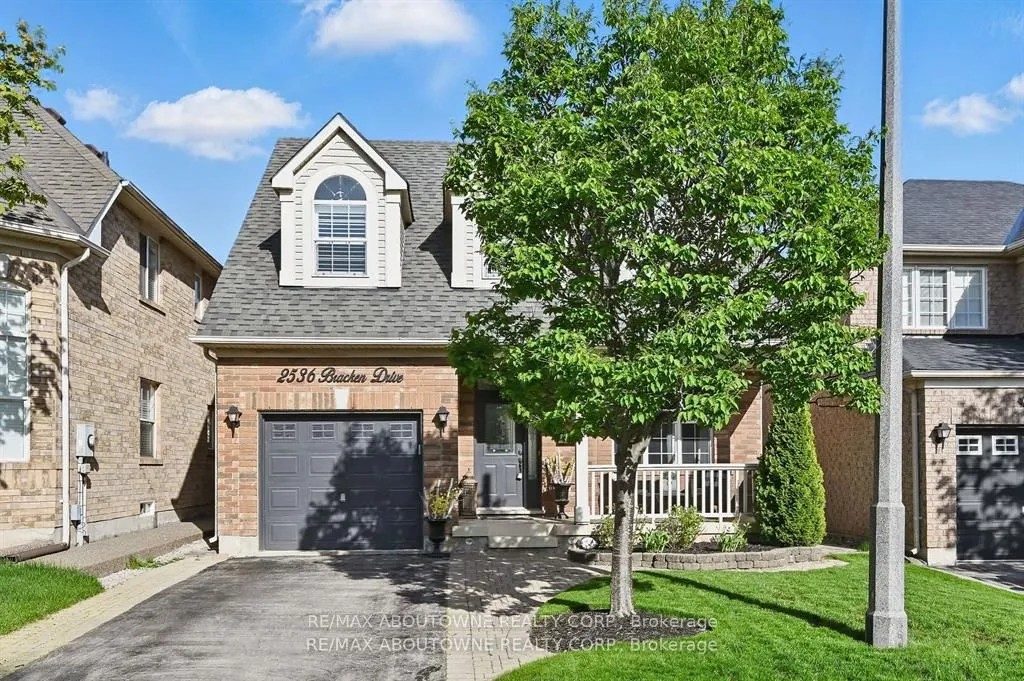 2536 Bracken Drive, ON L6M 4R7