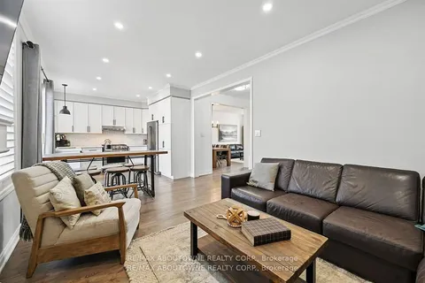 2536 Bracken Drive, ON L6M 4R7