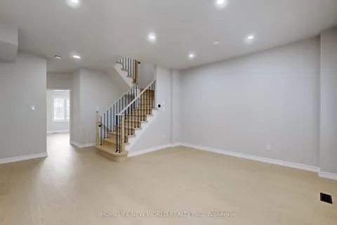 50 Bluewater Court, ON M8V 4A9