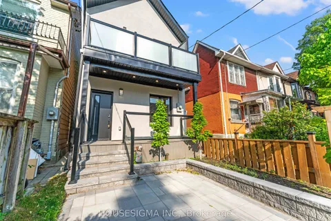 204 Franklin Avenue, ON M6P 3Z3