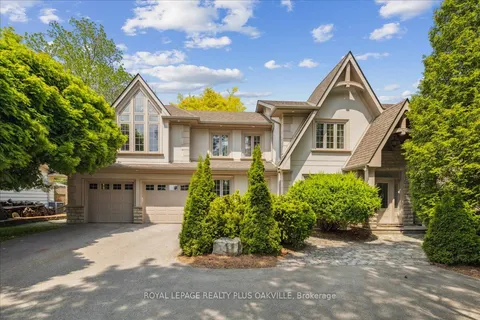 621 North Shore Boulevard, ON L7T 1X4