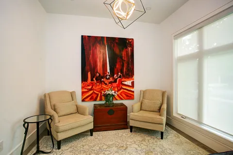 36 Burrows Avenue, ON M9B 4W7