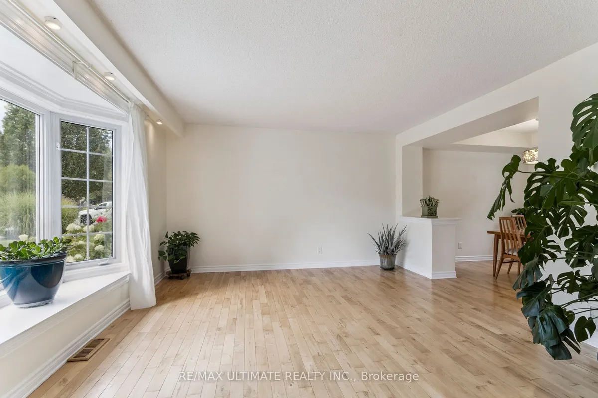 40 Birchview Crescent, ON L7E 3X1