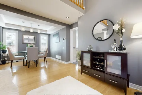 28 Wakely Boulevard, ON L7E 2G9