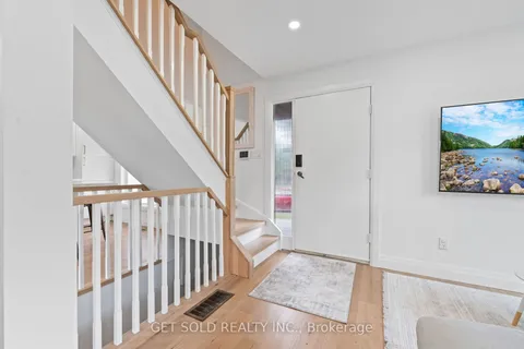 36 Shalom Crescent, ON M9V 4J4