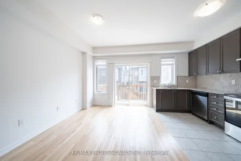 3952 Leonardo Street, ON L7M 0Z7