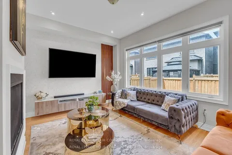 41 Marvin Avenue, ON L6H 0Z6