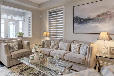 44 Walbrook Road, ON L6X 4N4