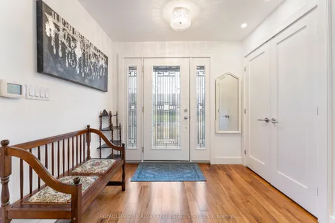 519 Regina Drive, ON L7S 1L7