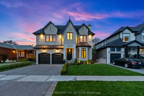 5 Storey Crescent, ON M9B 3C7