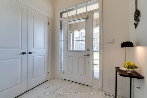 497 Celandine Terrace, ON L9E 1T8