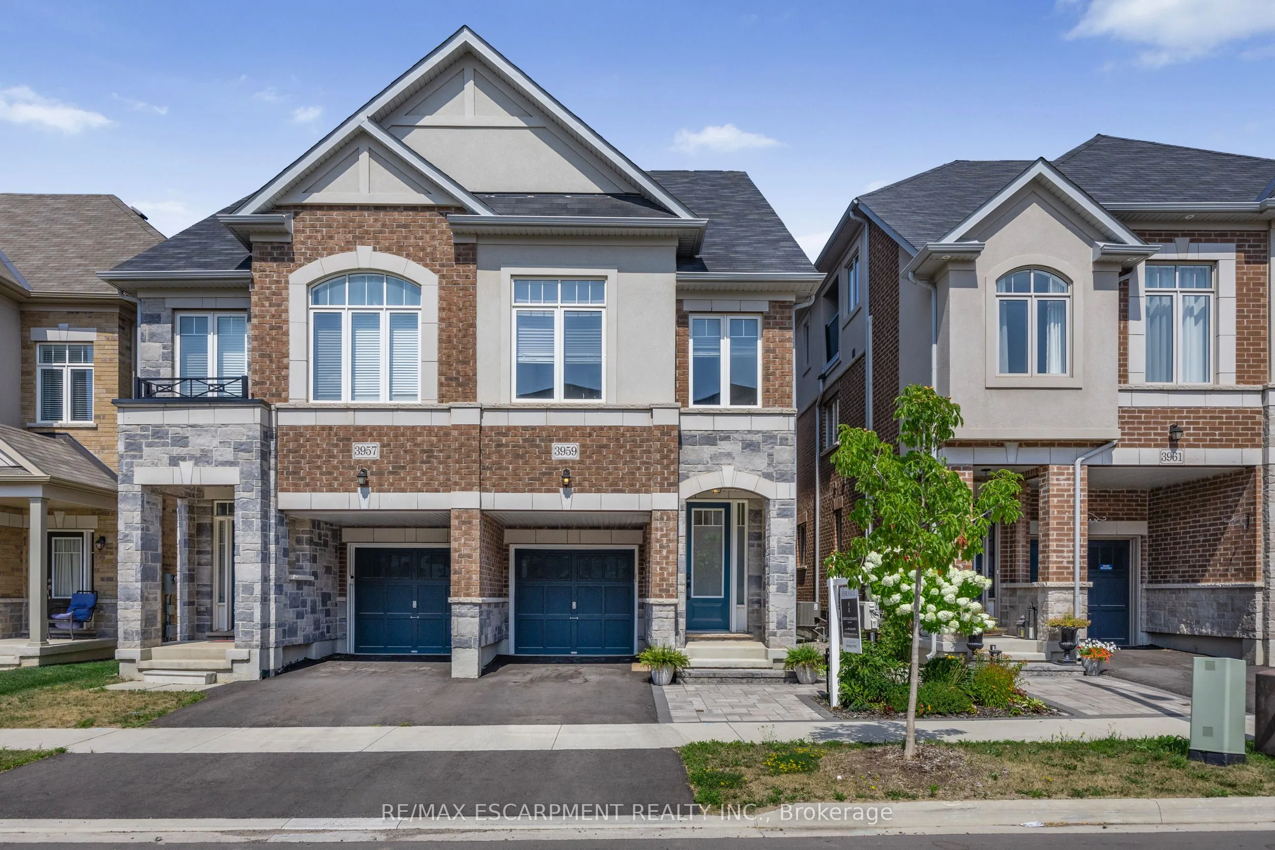 3959 Koenig Road, ON L7M 0Z7