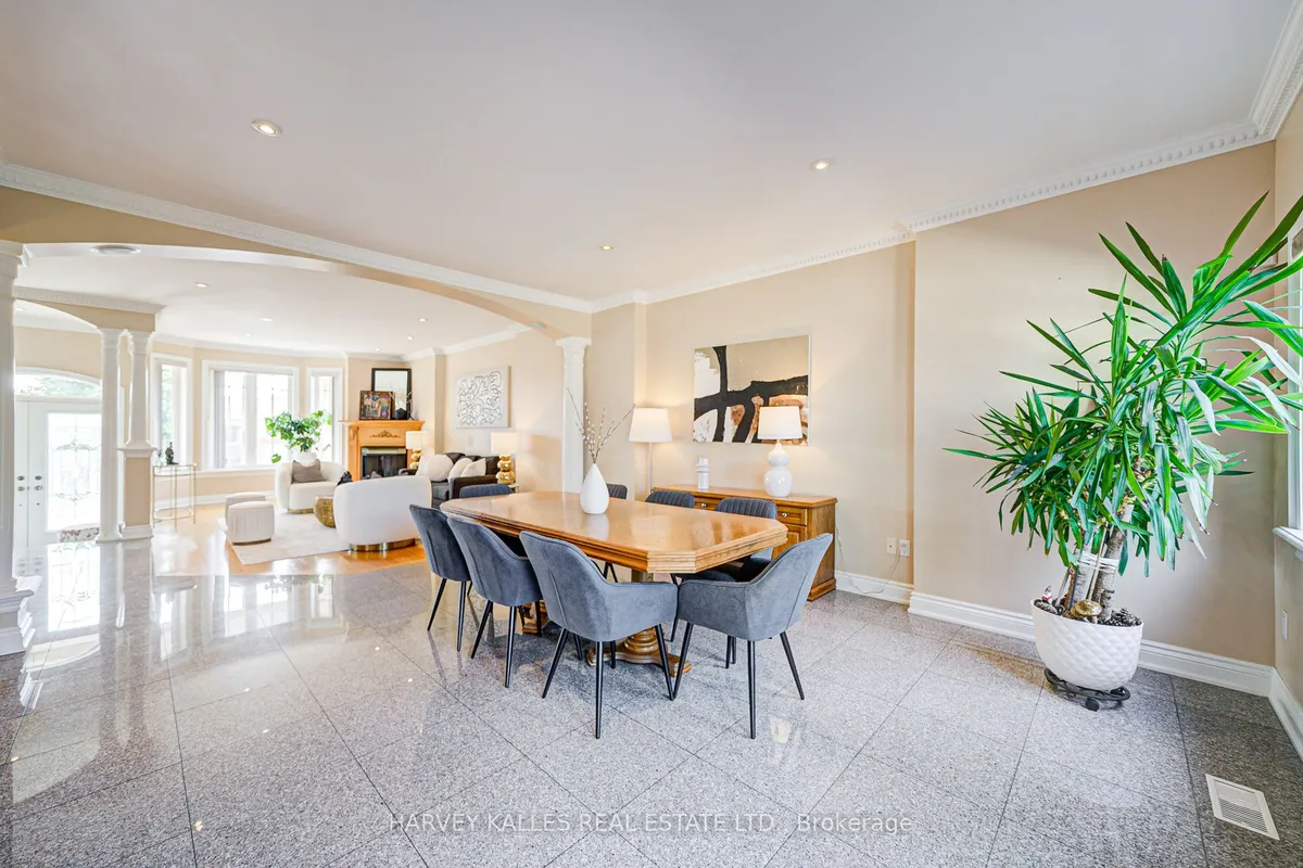 1006 Briar Hill Avenue, ON M6B 1M3