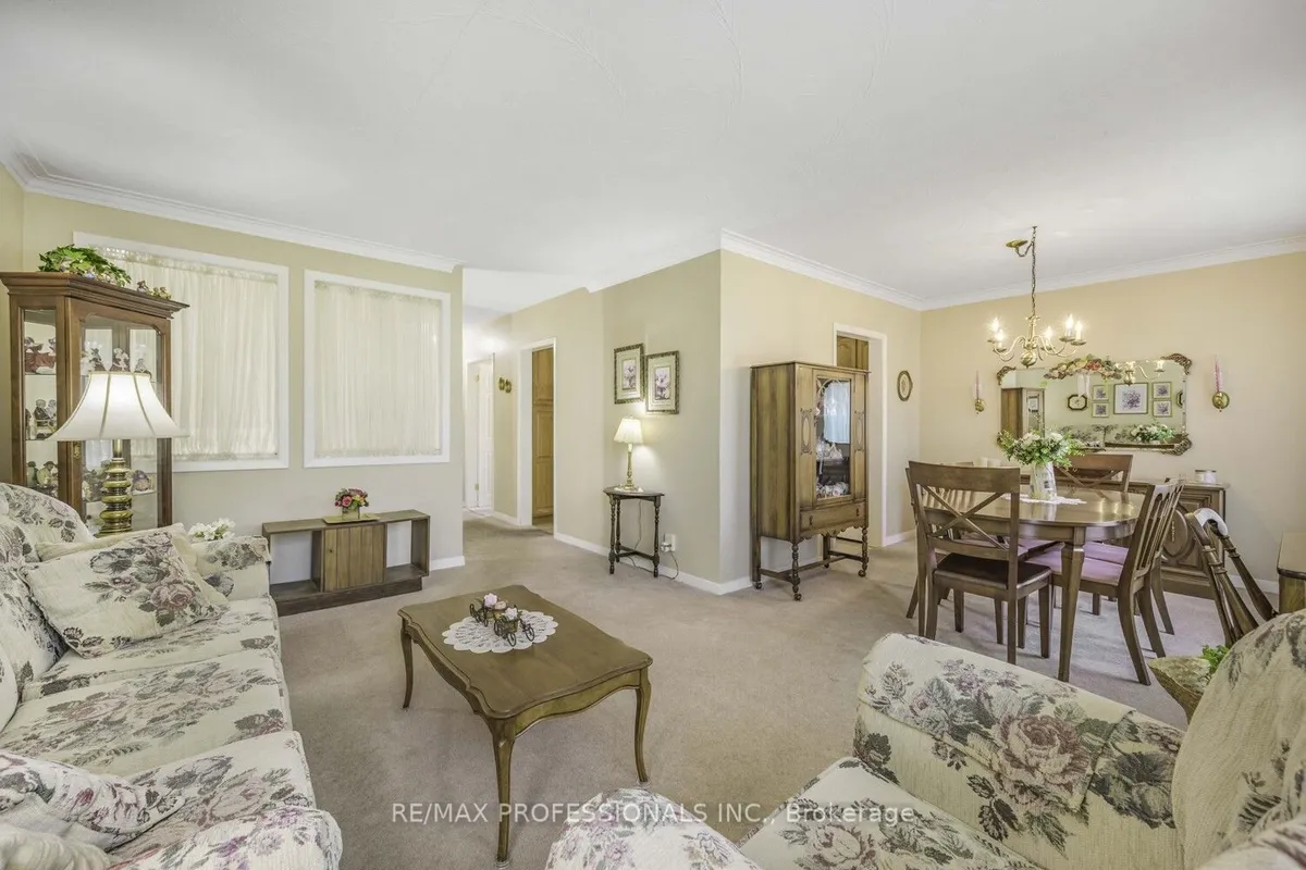 6 Joshua Avenue, ON M9W 4T6