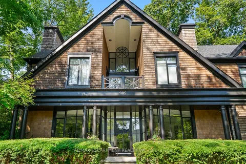 905 Sangster Avenue, ON L5H 2Y3