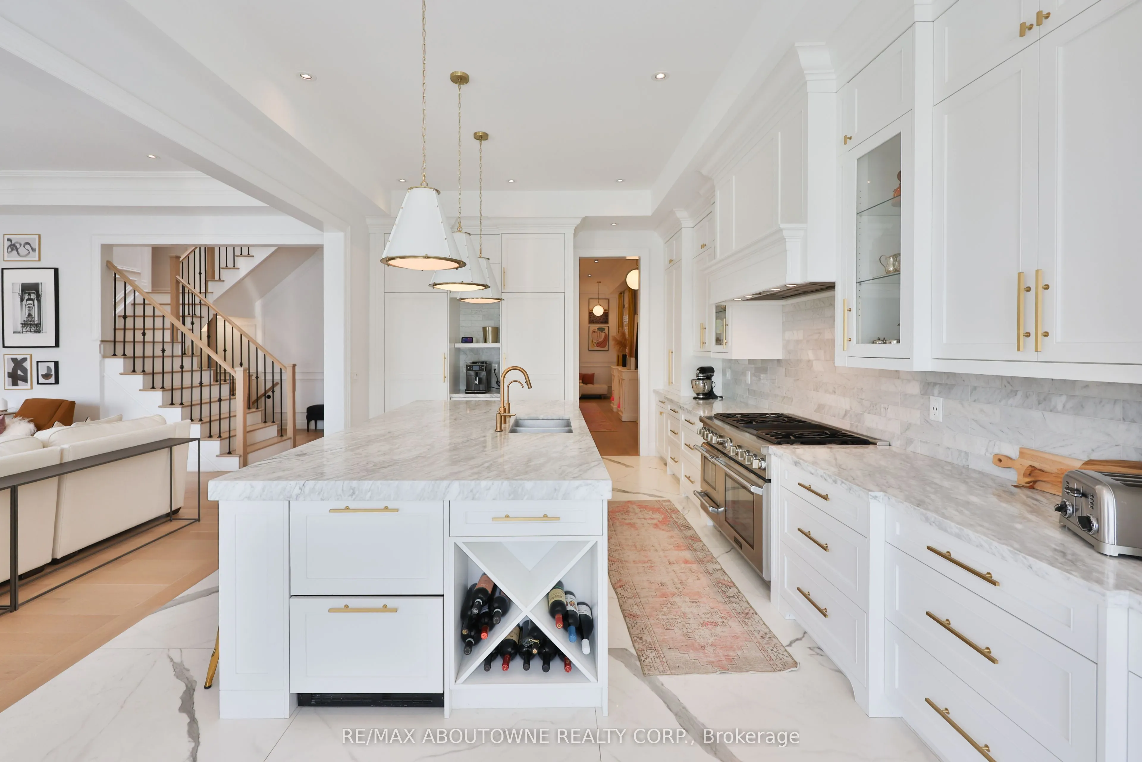 3100 Daniel Way, ON L6H 0V1