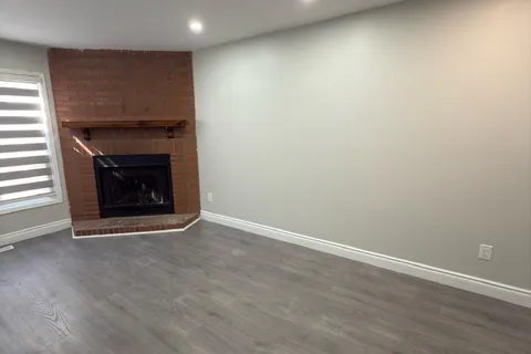 7 Clydesdale Circle, ON L6Y 3R4