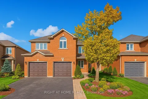 7049 Graydon Court, ON L5N 7H4