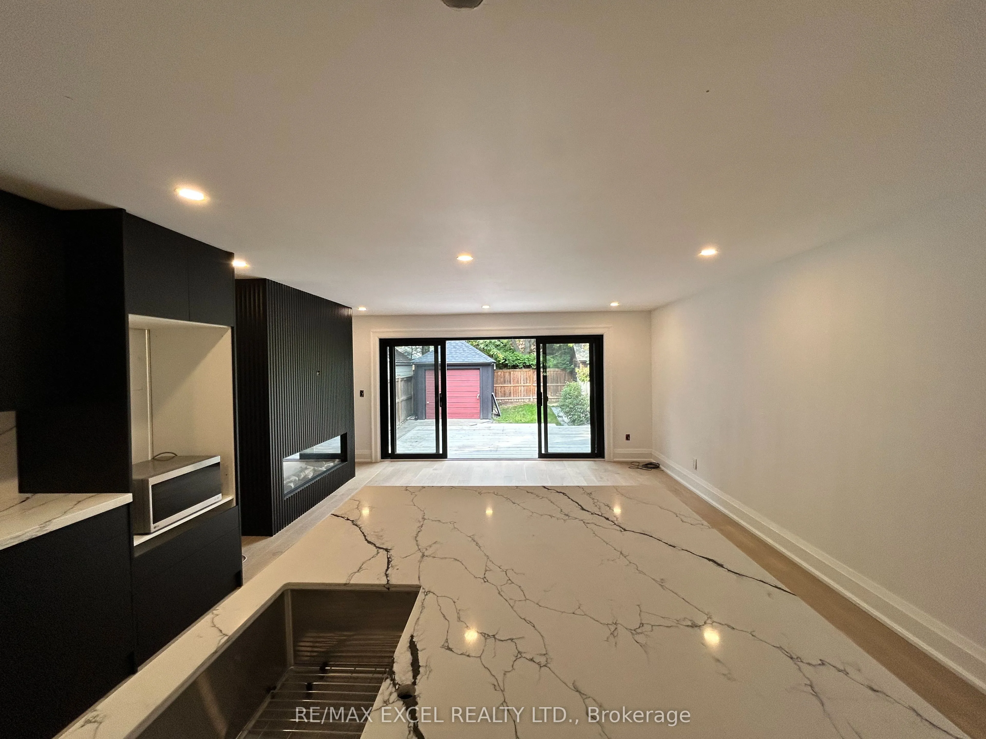 34 Raymond Avenue, ON M6S 2B3