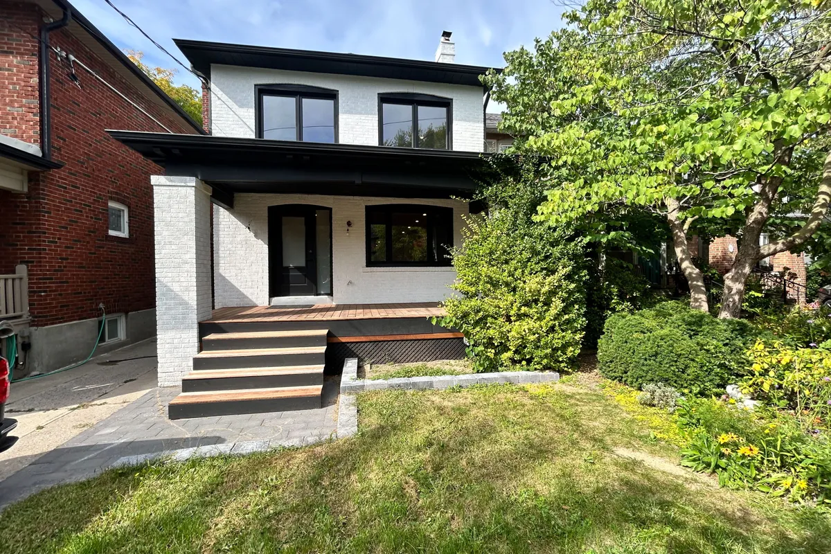 34 Raymond Avenue, ON M6S 2B3