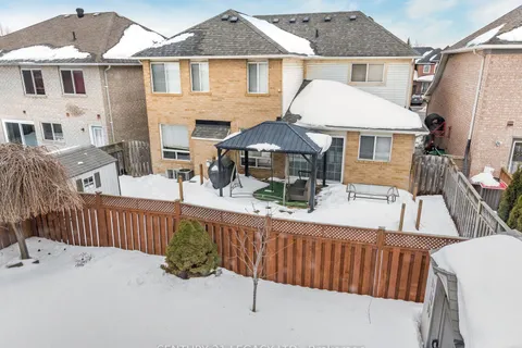 3 Bowsfield Drive, ON L6P 1C8