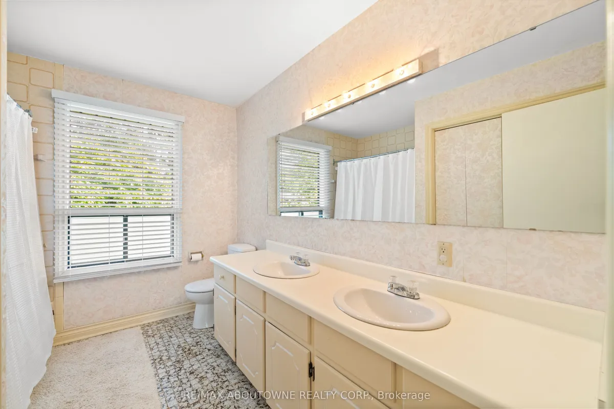 20 Arkendo Drive, ON L6J 5T9